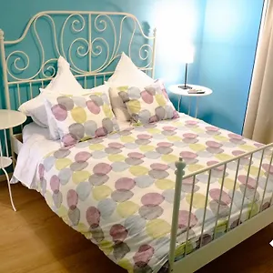 https://hostal-five-gates.es-andalucia.com